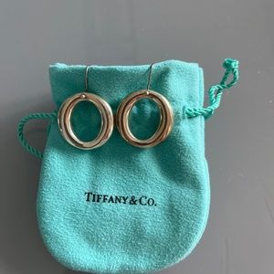 Tiffany earrings round Authentic